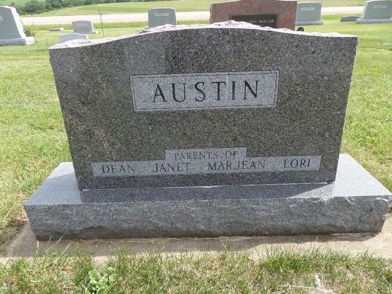 Austin, Curtis H. & Margaret R. - Monument back, FW:09&10